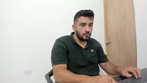 Snapshot of big_dad69 chatting on September 13, 2025, 3:28 am Tommy online show from September 13, 2025, 3:28 am