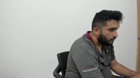 Snapshot of big_dad69 chatting on September 18, 2025, 2:35 am Tommy online show from September 18, 2025, 2:35 am