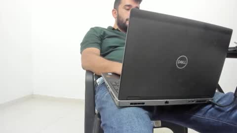 Snapshot of big_dad69 chatting on September 26, 2025, 2:37 am Tommy online show from September 26, 2025, 2:37 am