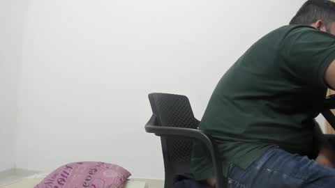 Snapshot of big_dad69 chatting on November 8, 2025, 5:23 pm Tommy online show from November 8, 2025, 5:23 pm