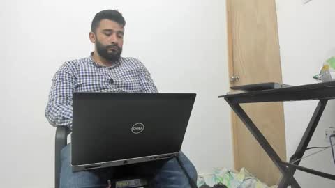 Snapshot of big_dad69 chatting on November 9, 2025, 10:30 pm Tommy online show from November 9, 2025, 10:30 pm