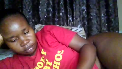 Snapshot of big_diva chatting on July 25, 2026, 6:38 pm big_diva online show from July 25, 2026, 6:38 pm