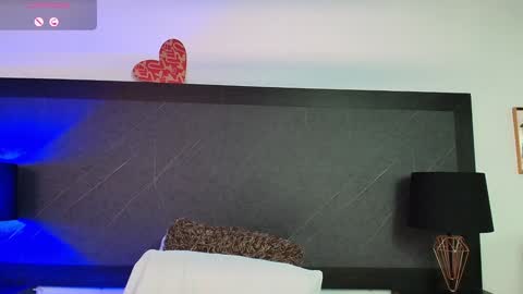 Snapshot of big_tits_in_your_face chatting on January 28, 2025, 11:17 pm Tell me Sophia online show from January 28, 2025, 11:17 pm
