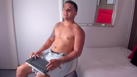 Tylerr online show from September 19, 2025, 8:20 pm