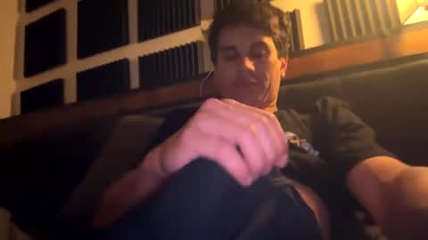 bigben281330 online show from September 29, 2025, 9:36 am