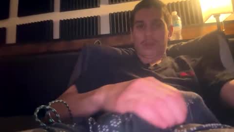 bigben281330 online show from March 15, 2026, 5:19 pm