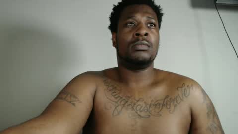 bigblack004 online show from September 14, 2025, 8:35 am