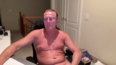 Snapshot of bigblondviking chatting on April 22, 2026, 5:54 am bigblondviking online show from April 22, 2026, 5:54 am