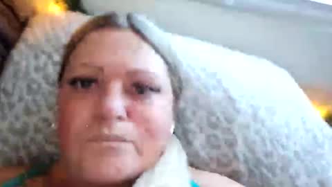 Tiffany online show from December 1, 2024, 9:59 pm