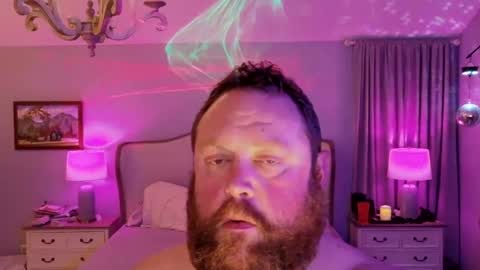 Snapshot of bigboi1o11 chatting on October 1, 2025, 6:52 am Bigboi1o11 online show from October 1, 2025, 6:52 am