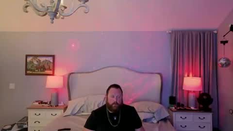 Snapshot of bigboi1o11 chatting on November 7, 2025, 8:47 am Bigboi1o11 online show from November 7, 2025, 8:47 am