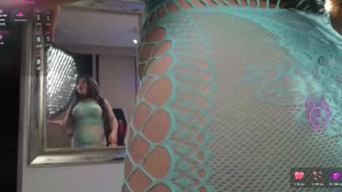 Snapshot of bigboottyxxx chatting on March 27, 2026, 1:33 am kyra Moor online show from March 27, 2026, 1:33 am