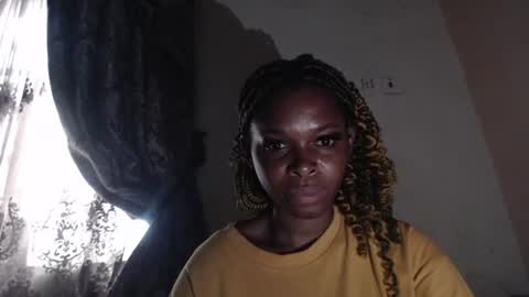 Lucy online show from November 17, 2025, 12:11 pm