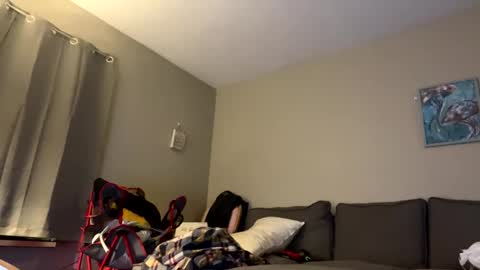 bigbootybichez online show from February 19, 2026, 7:15 am