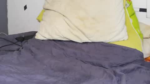 Snapshot of bigboyjinn chatting on January 1, 2025, 5:33 pm Jinn online show from January 1, 2025, 5:33 pm