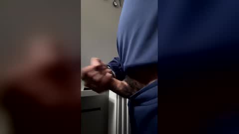 bigboyy2025 online show from March 27, 2026, 11:10 am