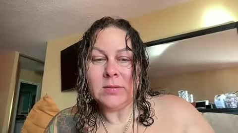 BIG BREAST SABRINA online show from June 15, 2026, 1:13 pm
