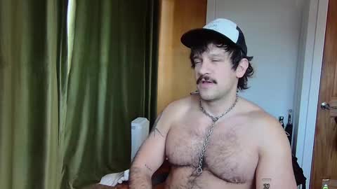 Snapshot of bigbro42069 chatting on February 14, 2025, 12:57 pm BigBro online show from February 14, 2025, 12:57 pm