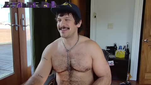 Snapshot of bigbro42069 chatting on February 17, 2025, 3:42 pm BigBro online show from February 17, 2025, 3:42 pm