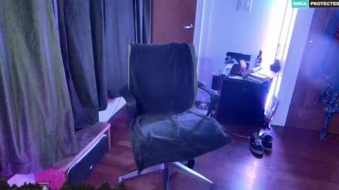 Snapshot of bigbro42069 chatting on April 14, 2026, 5:46 am BigBro online show from April 14, 2026, 5:46 am