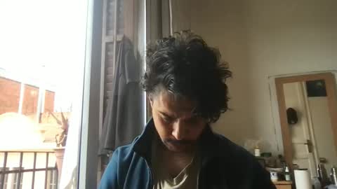 bigbrown_boy online show from May 18, 2026, 9:15 am