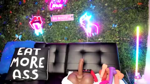 bigbuttsarena online show from December 3, 2024, 12:02 am