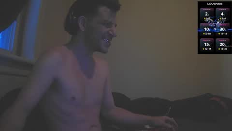 Jon - Im Straight online show from November 6, 2025, 11:44 am