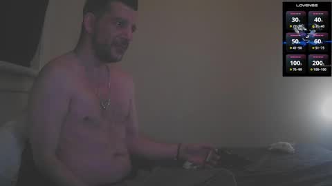 Jon - Im Straight online show from December 19, 2025, 8:10 am