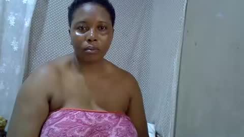 Snapshot of bigclit_wethairypus chatting on June 9, 2026, 6:47 am bigclit_wethairypus online show from June 9, 2026, 6:47 am