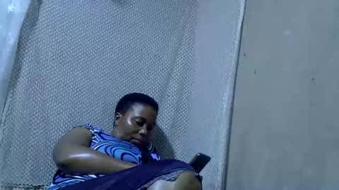 Snapshot of bigclit_wethairypus chatting on June 15, 2026, 7:49 pm bigclit_wethairypus online show from June 15, 2026, 7:49 pm