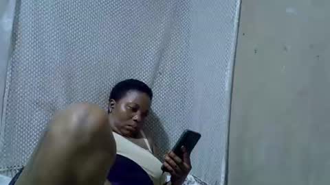 Snapshot of bigclit_wethairypus chatting on July 5, 2026, 3:34 am bigclit_wethairypus online show from July 5, 2026, 3:34 am