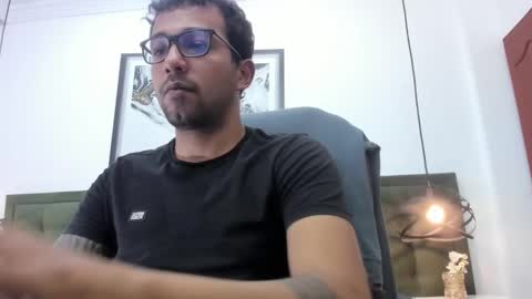 bigcock_hair online show from February 24, 2026, 10:41 pm