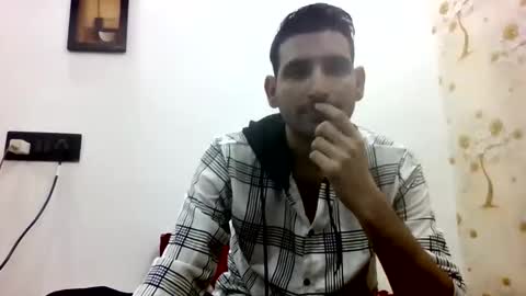 akash online show from October 12, 2025, 9:30 am