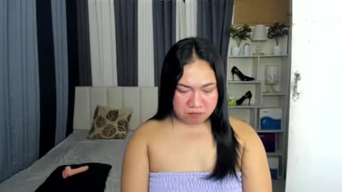 BABY LEXIE online show from March 5, 2026, 7:37 am