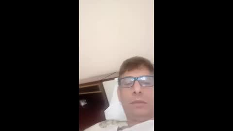 bigcocksex2000 online show from May 13, 2026, 5:21 pm