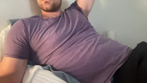 bigcollegecock69690 online show from September 12, 2025, 4:40 pm