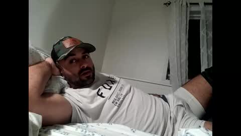 Snapshot of bigcumcanada chatting on March 4, 2025, 2:49 am bg online show from March 4, 2025, 2:49 am