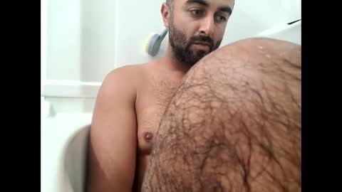 Snapshot of bigcumcanada chatting on October 15, 2025, 9:15 pm bg online show from October 15, 2025, 9:15 pm