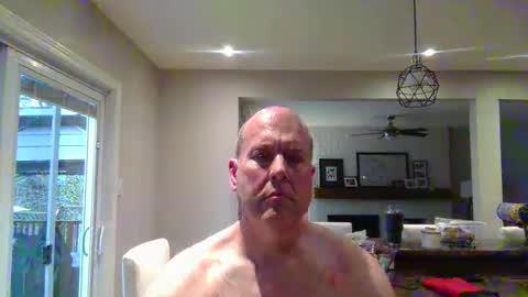 Snapshot of bigdave10005 chatting on April 18, 2026, 12:20 pm bigdave10005 online show from April 18, 2026, 12:20 pm
