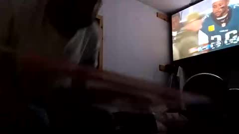 Snapshot of bigdbandit833242 chatting on November 17, 2025, 2:28 am bigdbandit833242 online show from November 17, 2025, 2:28 am