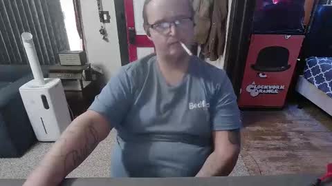 Darryl online show from November 14, 2025, 2:05 pm