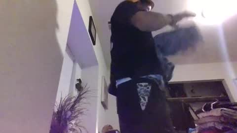 bigdickdaddy3200798456 online show from January 25, 2025, 7:06 am