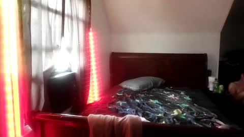 Snapshot of bigdickdawg90 chatting on April 6, 2026, 7:15 pm bigdickdawg90 online show from April 6, 2026, 7:15 pm