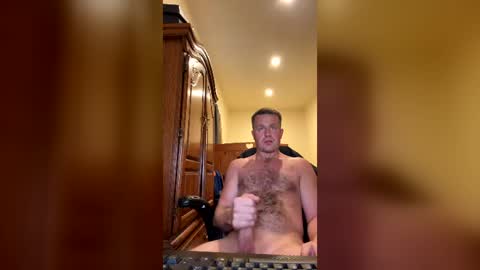 Snapshot of bigdickdude2026 chatting on July 1, 2026, 11:37 pm bigdickdude2026 online show from July 1, 2026, 11:37 pm