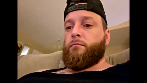 bigdickitalian137 online show from November 9, 2025, 8:23 am