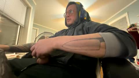 Bigdom1337 online show from April 9, 2026, 7:25 am