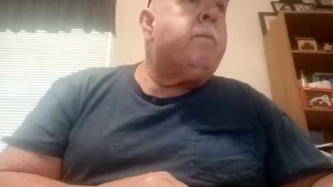 bigeoo76 online show from June 1, 2026, 1:13 pm
