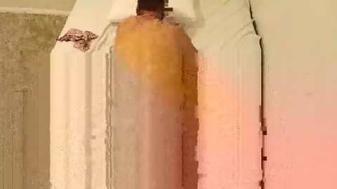 Snapshot of biggape30 chatting on November 27, 2025, 1:51 am Biggape online show from November 27, 2025, 1:51 am