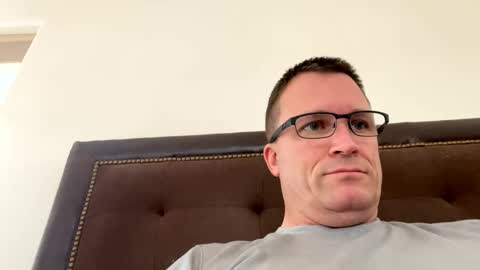 bigger22332233 online show from January 2, 2025, 6:34 pm