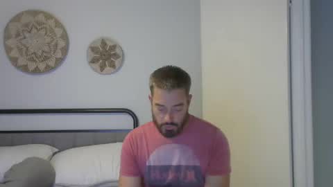 Gavin online show from December 16, 2024, 1:32 pm